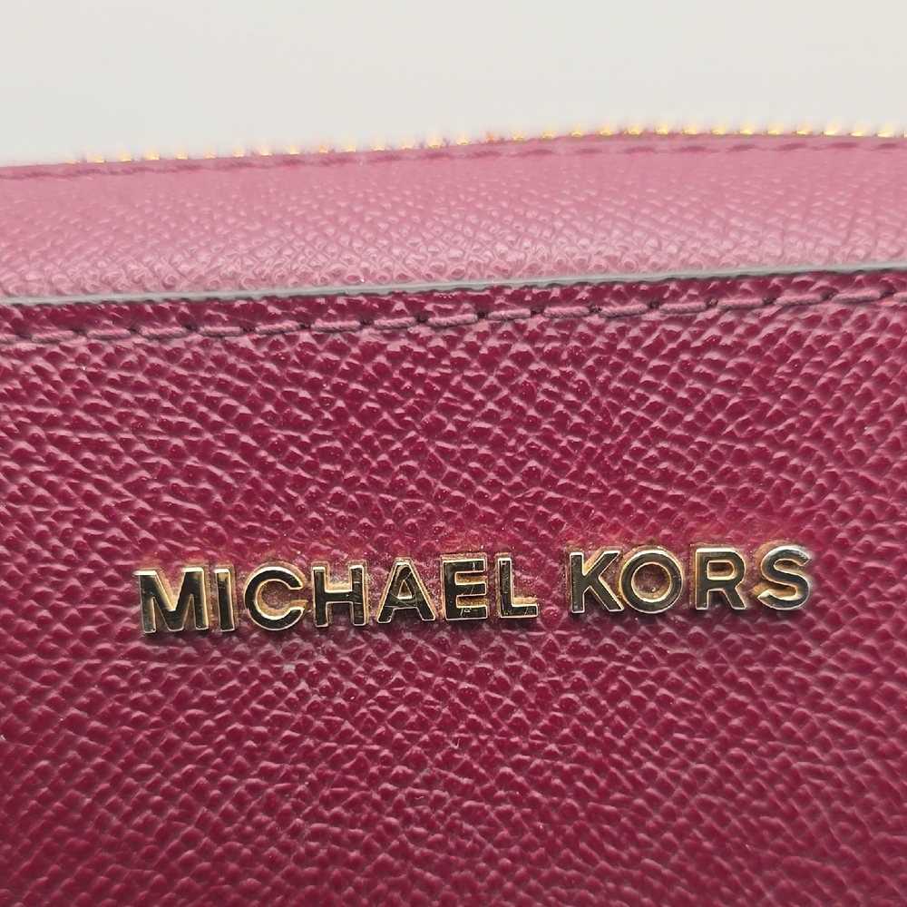 Michael Kors Bag - Picture 2 of 7